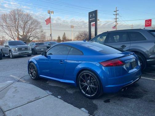 Ara Blue Crystal Effect 2018 Audi TTS 2.0T