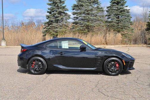 Raven 2025 Toyota GR86 Premium