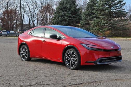 2024 Toyota Prius XLE