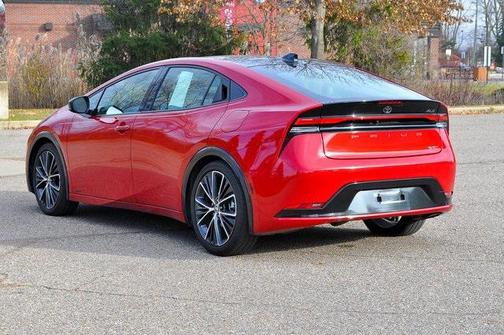 2024 Toyota Prius XLE