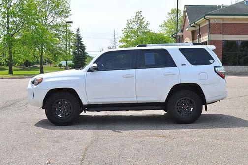 Super White 2021 Toyota 4Runner SR5 Premium