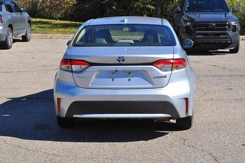 2020 Toyota Corolla Hybrid LE