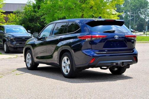 2021 Toyota Highlander Hybrid LE