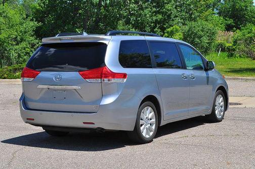 Silver Sky Metallic 2013 Toyota Sienna Limited