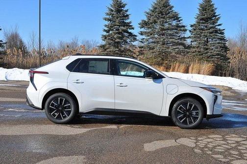 2026 Toyota bZ XLE Plus