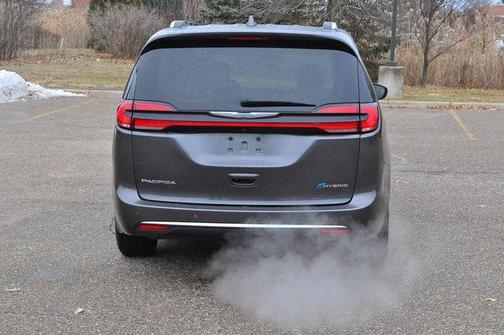 2021 Chrysler Pacifica Hybrid Touring L