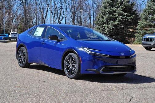 2025 Toyota Prius XLE