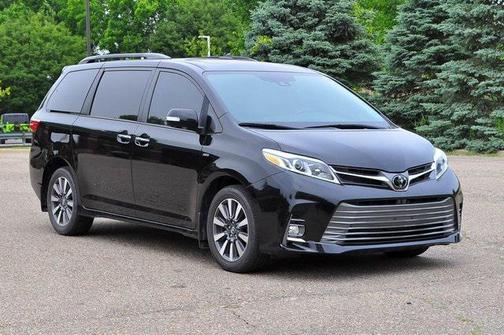 2020 Toyota Sienna Limited Premium