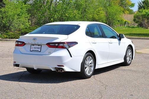 Ice Cap 2024 Toyota Camry SE