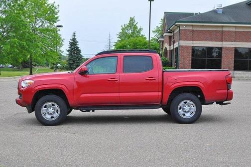 2022 Toyota Tacoma SR