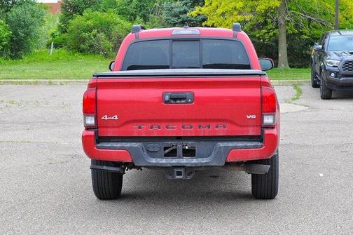 2022 Toyota Tacoma SR