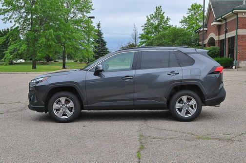 Magnetic Gray Metallic 2025 Toyota RAV4 XLE