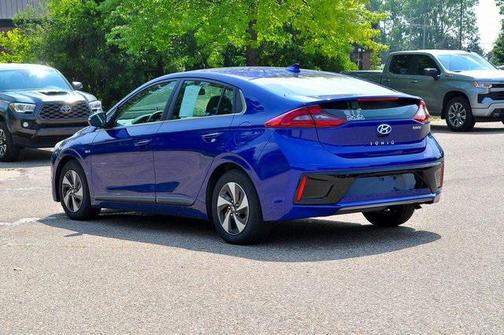 2019 Hyundai IONIQ Hybrid SEL