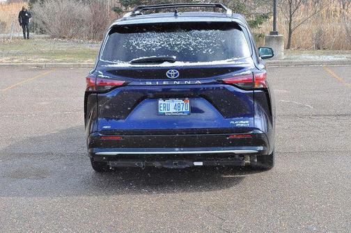 2023 Toyota Sienna Platinum 7 Passenger