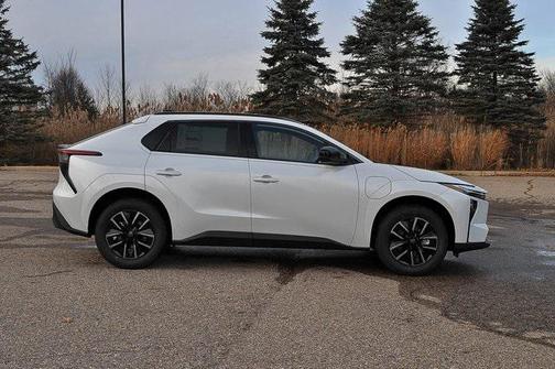 2026 Toyota bZ XLE Plus