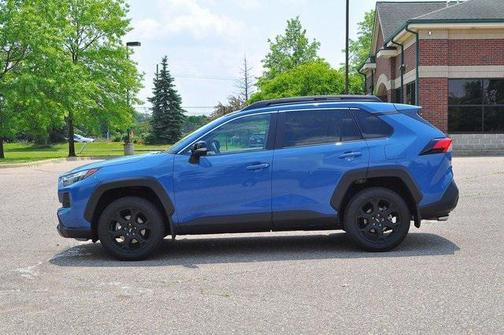 2022 Toyota RAV4 TRD Off Road