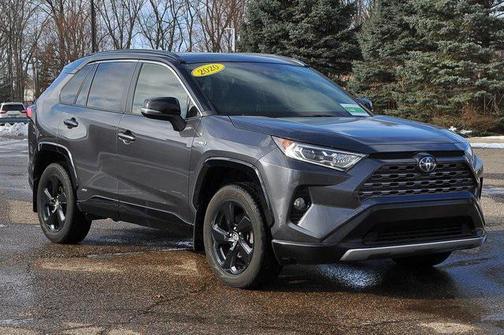 2020 Toyota RAV4 Hybrid SE
