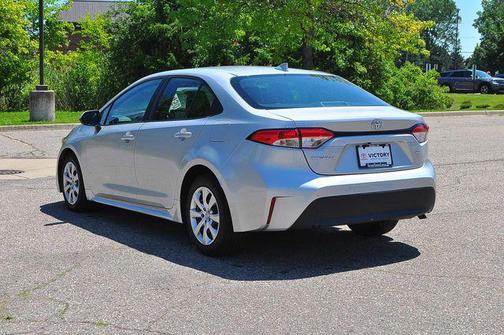 Classic Silver Metallic 2024 Toyota Corolla LE