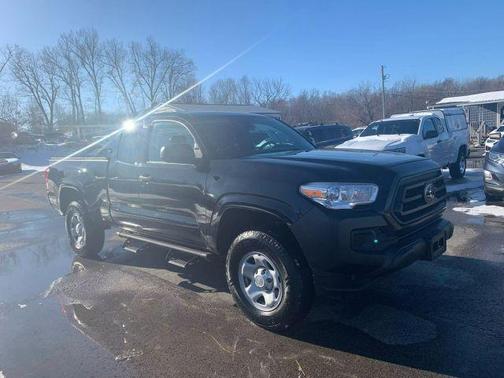 2021 Toyota Tacoma SR