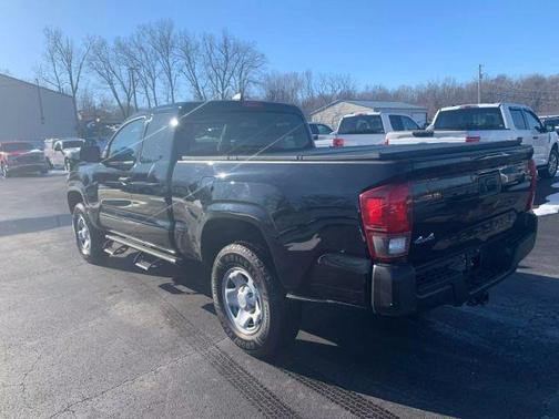 2021 Toyota Tacoma SR