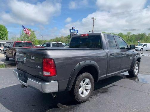 2017 RAM 1500 SLT
