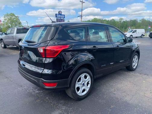 2019 Ford Escape S