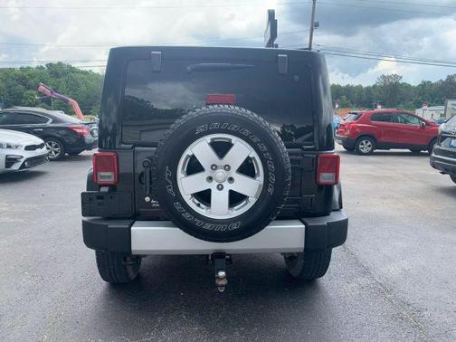 2012 Jeep Wrangler Unlimited Sahara