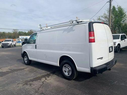 2016 Chevrolet Express 2500 Work Van