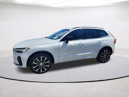Crystal White Metallic 2024 Volvo XC60 B5 Plus Dark Theme
