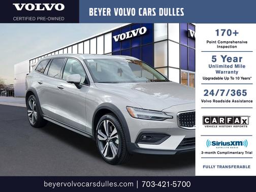 2025 Volvo V60 Cross Country B5 Plus