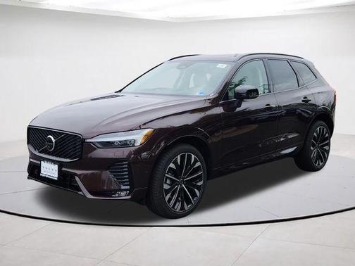 Mulberry 2026 Volvo XC60 B5 Ultra