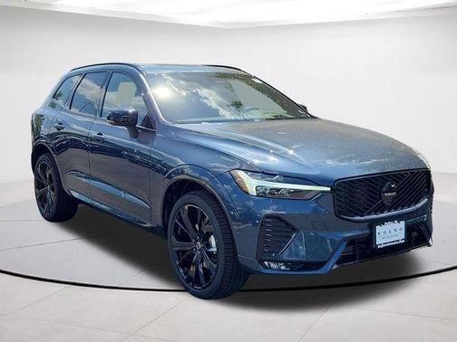 Denim Blue Metallic 2026 Volvo XC60 B5 Ultra Black Edition