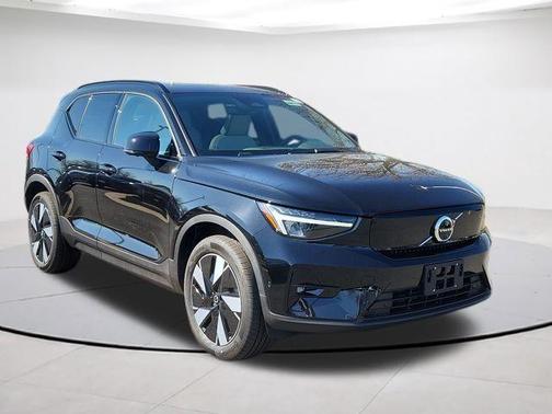 Onyx Black Metallic 2026 Volvo EX40 Twin Motor Plus