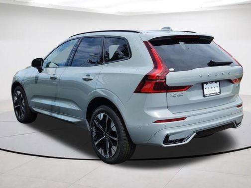 Gray Metallic 2026 Volvo XC60 B5 Plus