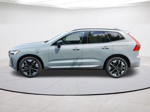 Gray Metallic 2026 Volvo XC60 B5 Plus