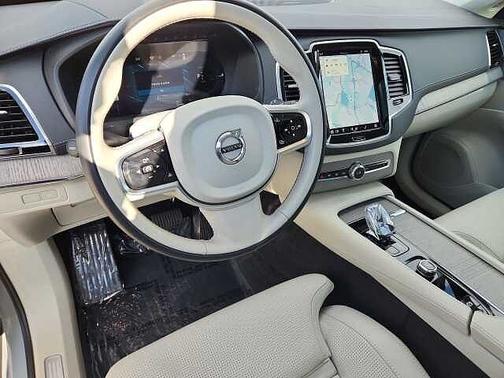 2025 Volvo XC90 Ultra