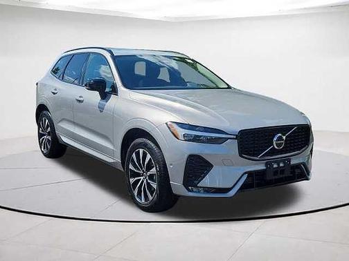 2025 Volvo XC60 Plus
