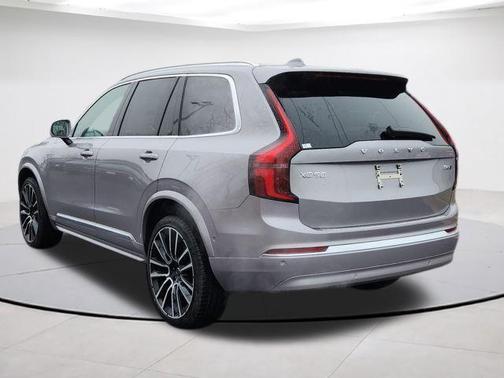 Aurora Blue 2026 Volvo XC90 B6 Ultra 6-Seater