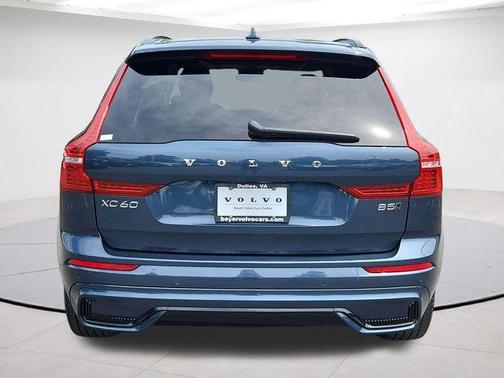 Denim Blue Metallic 2025 Volvo XC60 B5 Plus