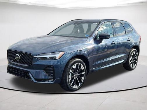 Denim Blue Metallic 2026 Volvo XC60 B5 Plus
