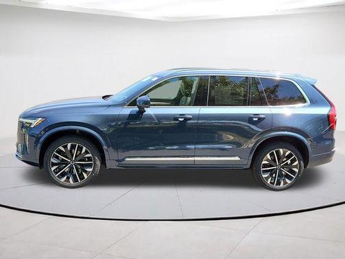 Denim Blue Metallic 2026 Volvo XC90 B5 Plus 7-Seater