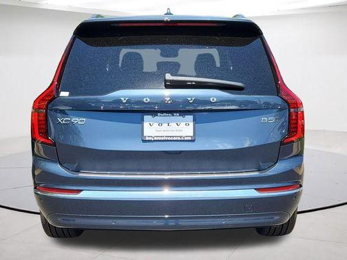 Denim Blue Metallic 2026 Volvo XC90 B5 Plus 7-Seater