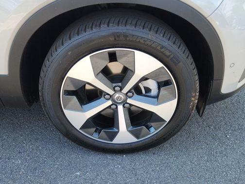 Silver 2025 Volvo XC40 B5 Plus Bright Theme