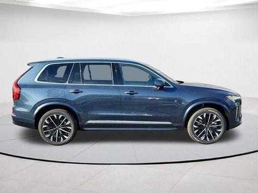 Denim Blue Metallic 2026 Volvo XC90 Plug-In Hybrid T8 Plus 7-Seater