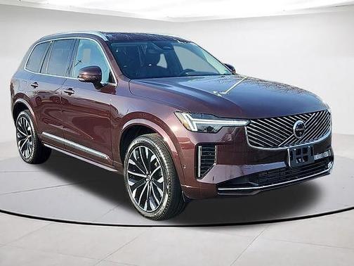 2025 Volvo XC90 Plus