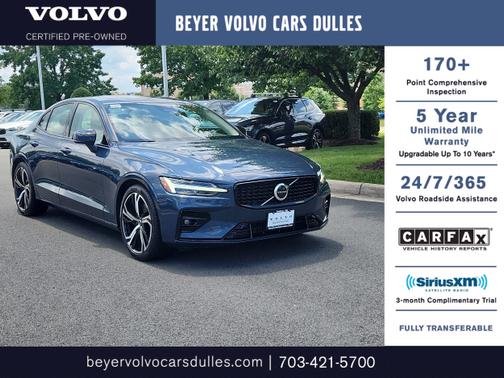2024 Volvo S60 B5 Core Dark Theme