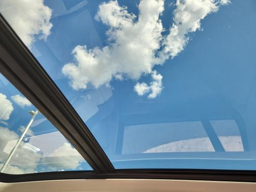 2024 Volvo XC90 B6 Plus Bright Theme
