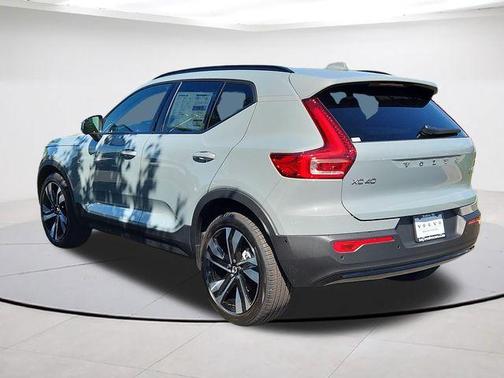 Gray Metallic 2026 Volvo XC40 B5 Plus