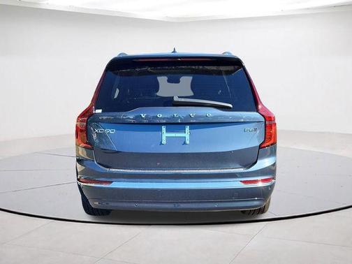 Denim Blue Metallic 2026 Volvo XC90 B6 Ultra 6-Seater