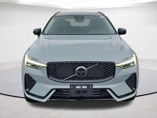 Gray Metallic 2026 Volvo XC60 Plug-In Hybrid T8 Plus